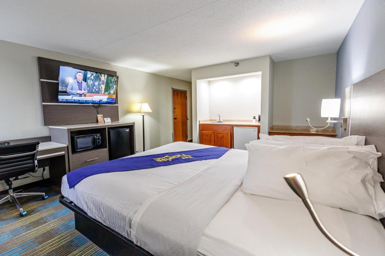 New Victorian Inn & Suites Omaha Dış mekan fotoğraf