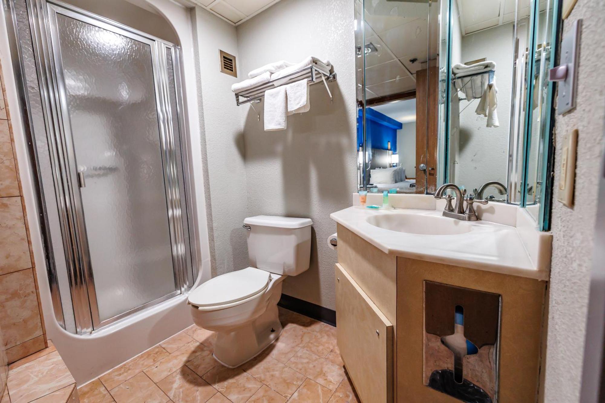New Victorian Inn & Suites Omaha Dış mekan fotoğraf