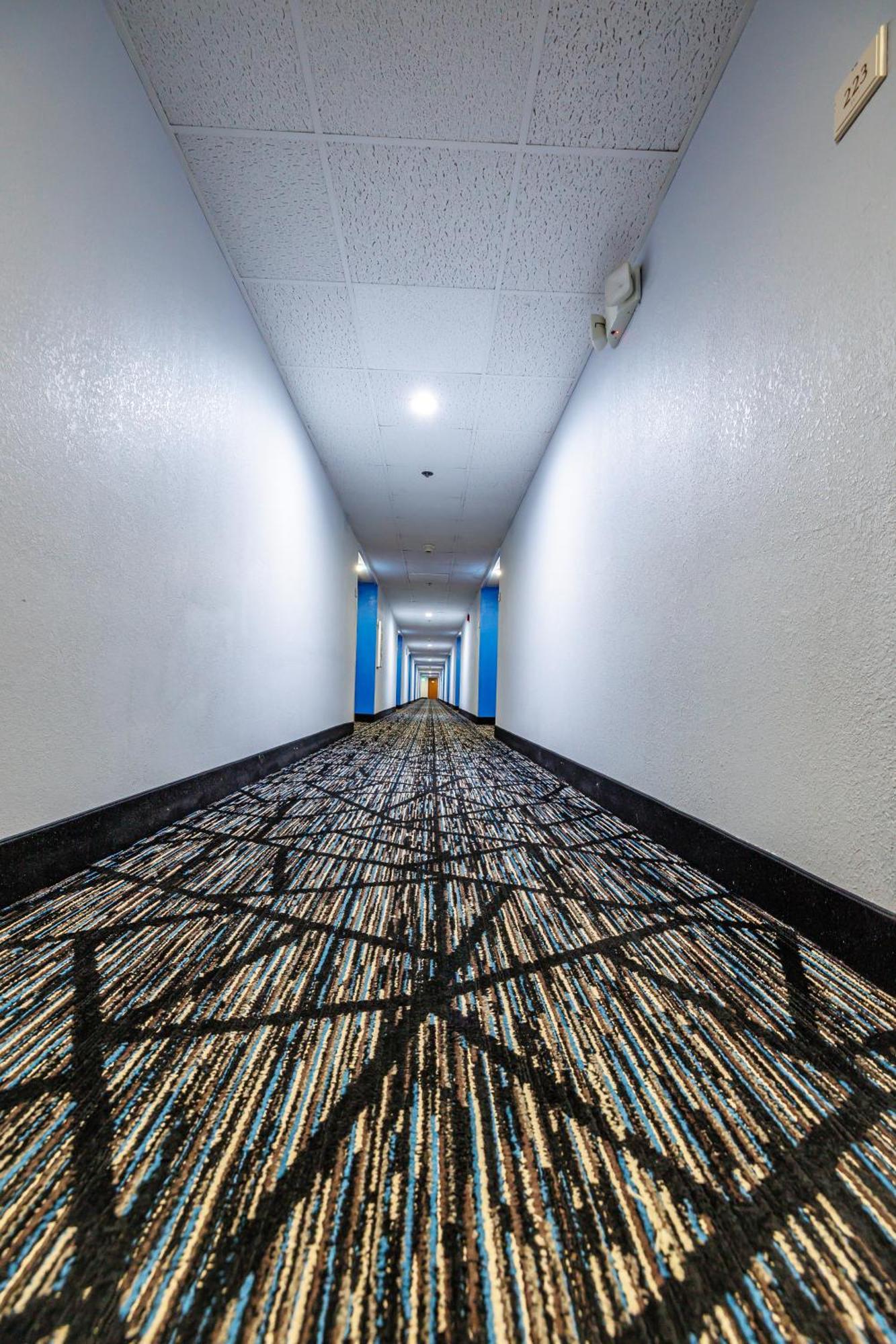 New Victorian Inn & Suites Omaha Dış mekan fotoğraf