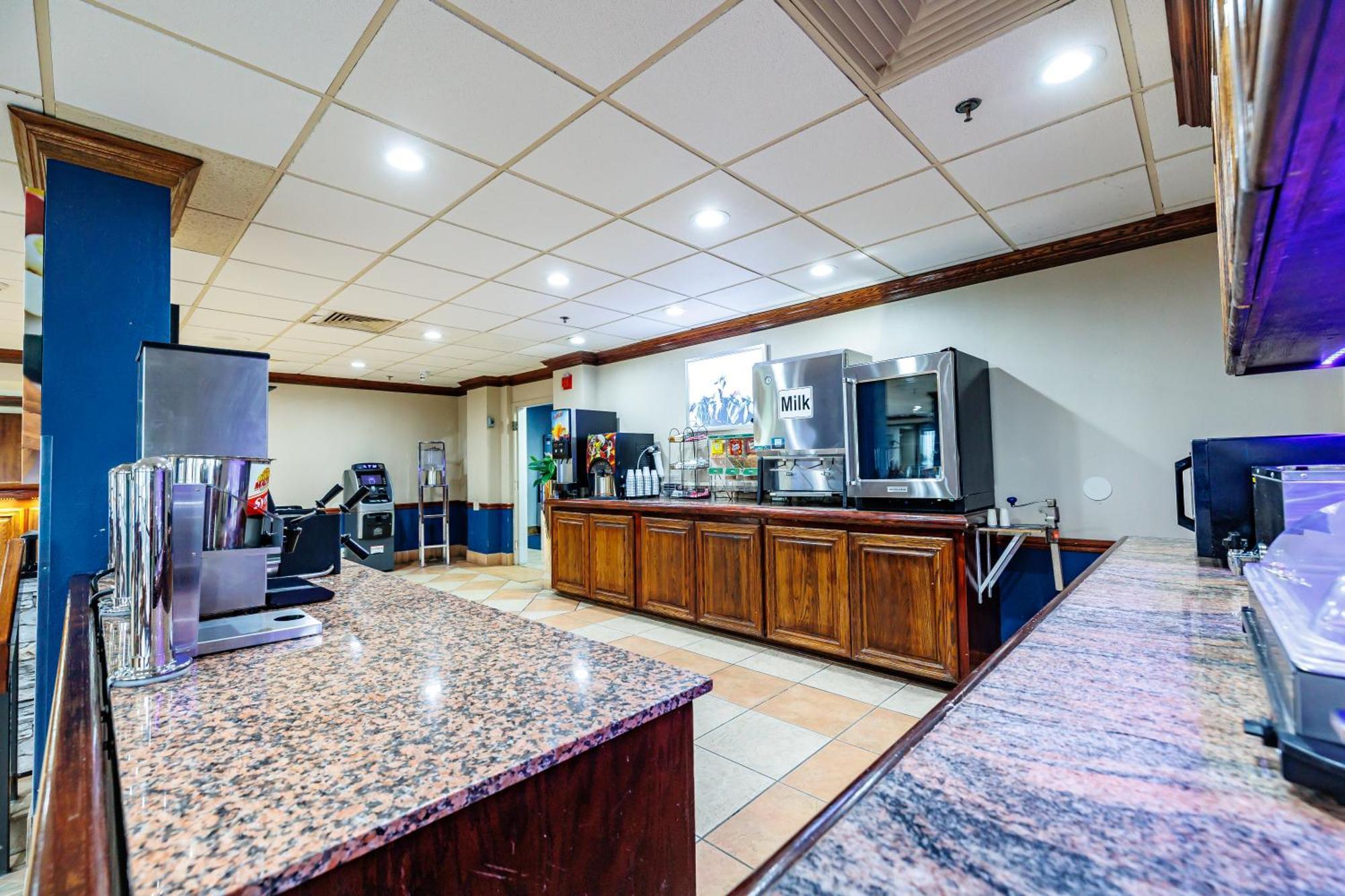 New Victorian Inn & Suites Omaha Dış mekan fotoğraf