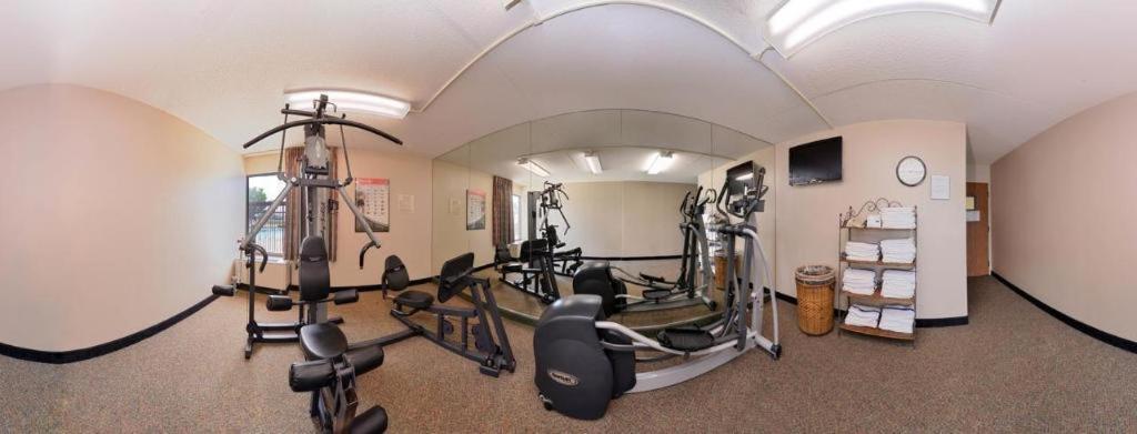 New Victorian Inn & Suites Omaha Dış mekan fotoğraf