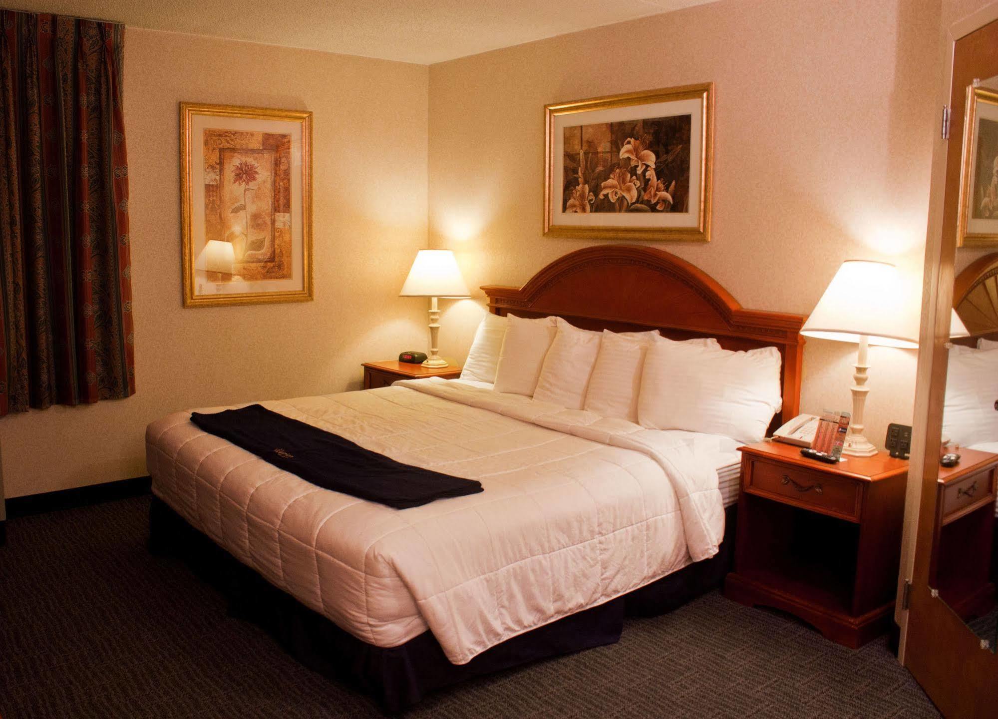 New Victorian Inn & Suites Omaha Dış mekan fotoğraf